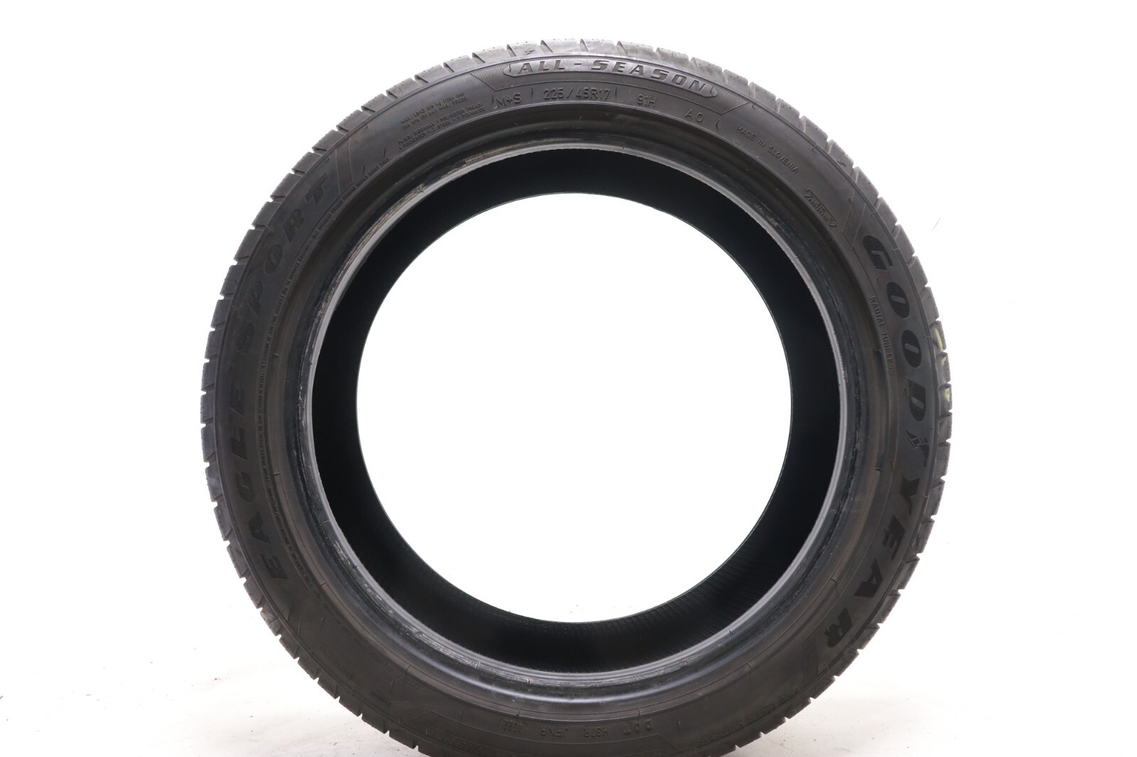 Used 225/45R17 Goodyear Eagle Sport AO – 91H – 8.5/32