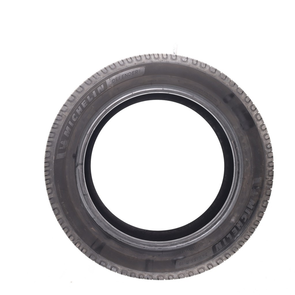 Set of (4) Used 245/55R19 Michelin Defender 2 107H – 9-10/32