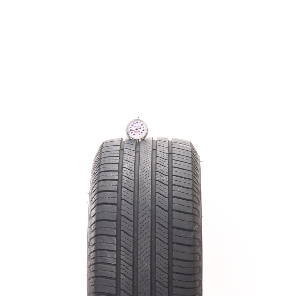 Set of (4) Used 235/55R17 Michelin Defender 2 99H – 8.5-9.5/32