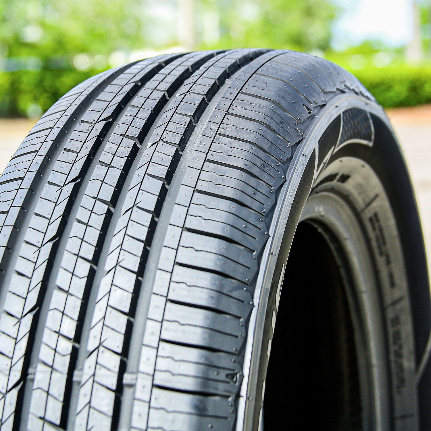 4 Tires Royal Black Touring HP 215/65R15 96H XL AS A/S All Season