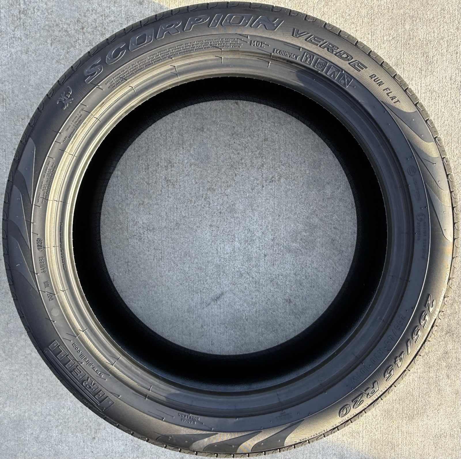 TWO BRAND NEW 255/45R20 101V Pirelli Scorpion Verde MOE Run Flat Mercedes GLC