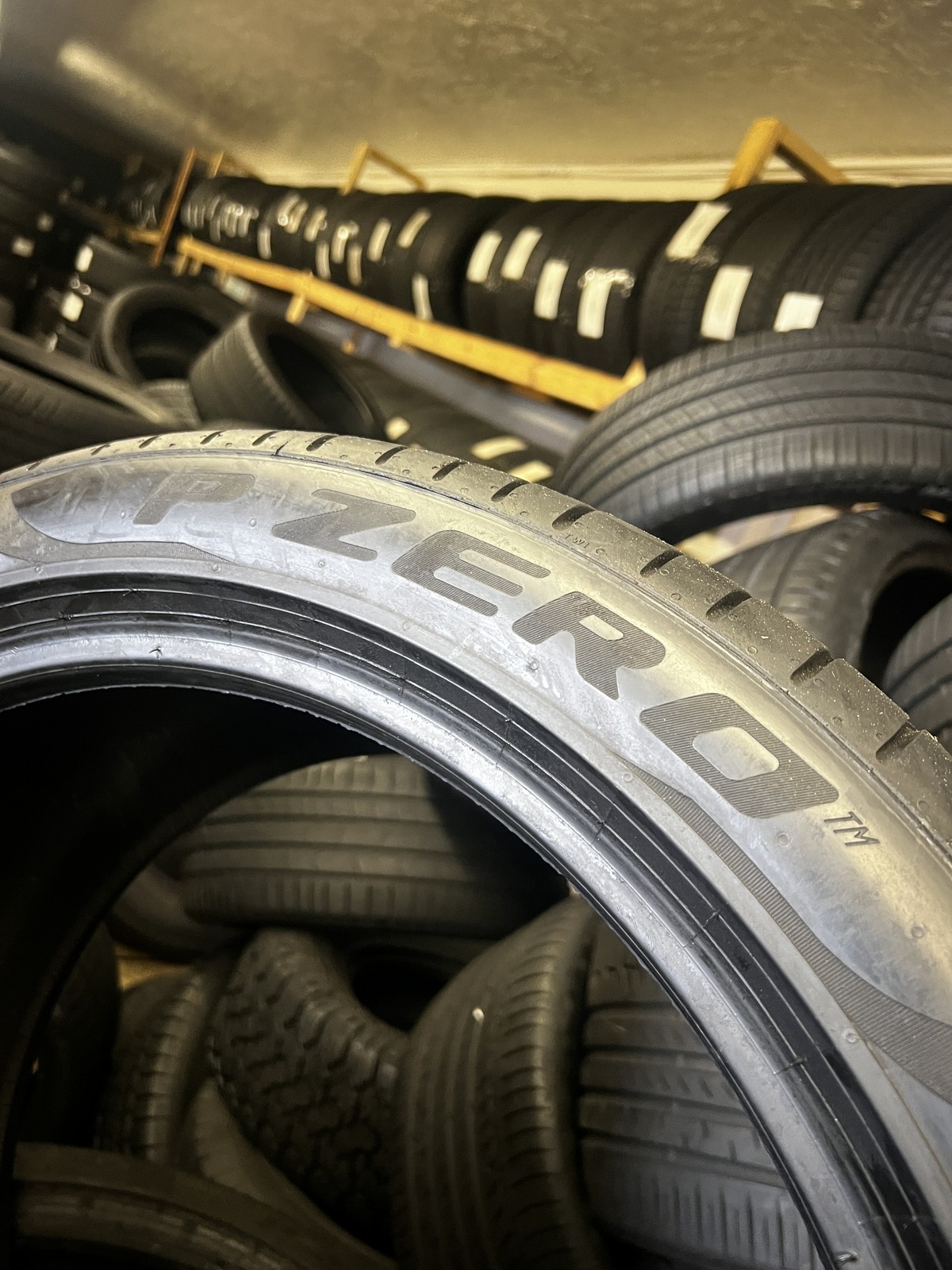 1 Tire Pirelli P Zero PZ4 Run Flat ★ BMW 315/35R21 111Y DOT.1724 6.5/32