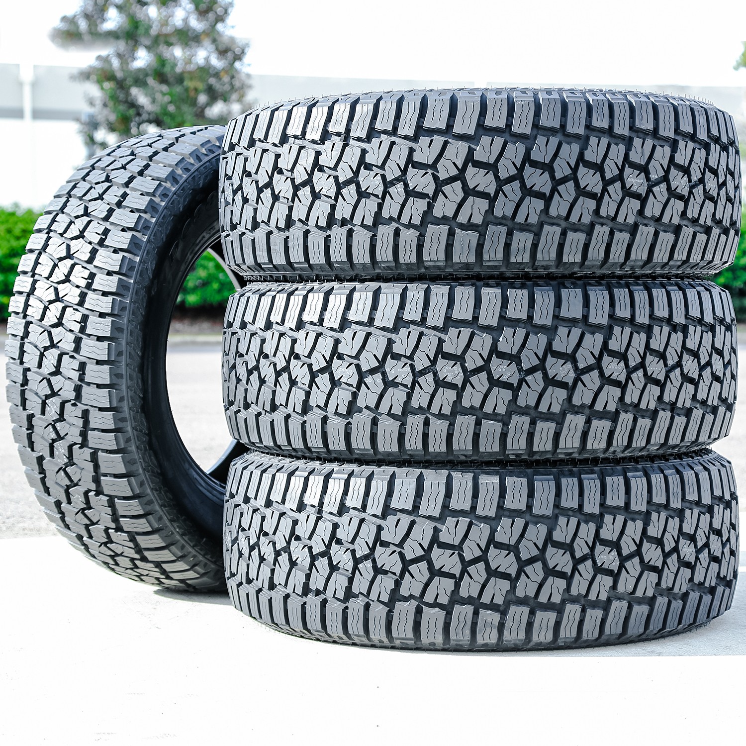 4 Tires Dcenti DC88 AT 255/65R17 110T A/T All Terrain