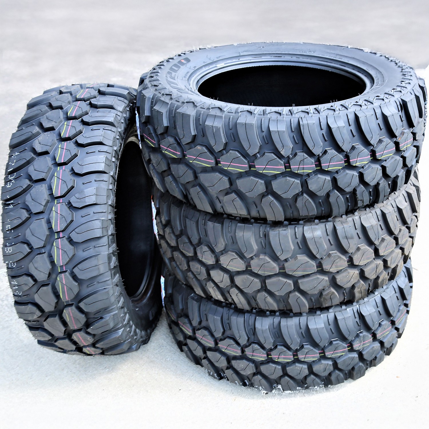 Suretrac MT200 275/70R18 125/122Q E 10 Ply Light Truck Mud Tire