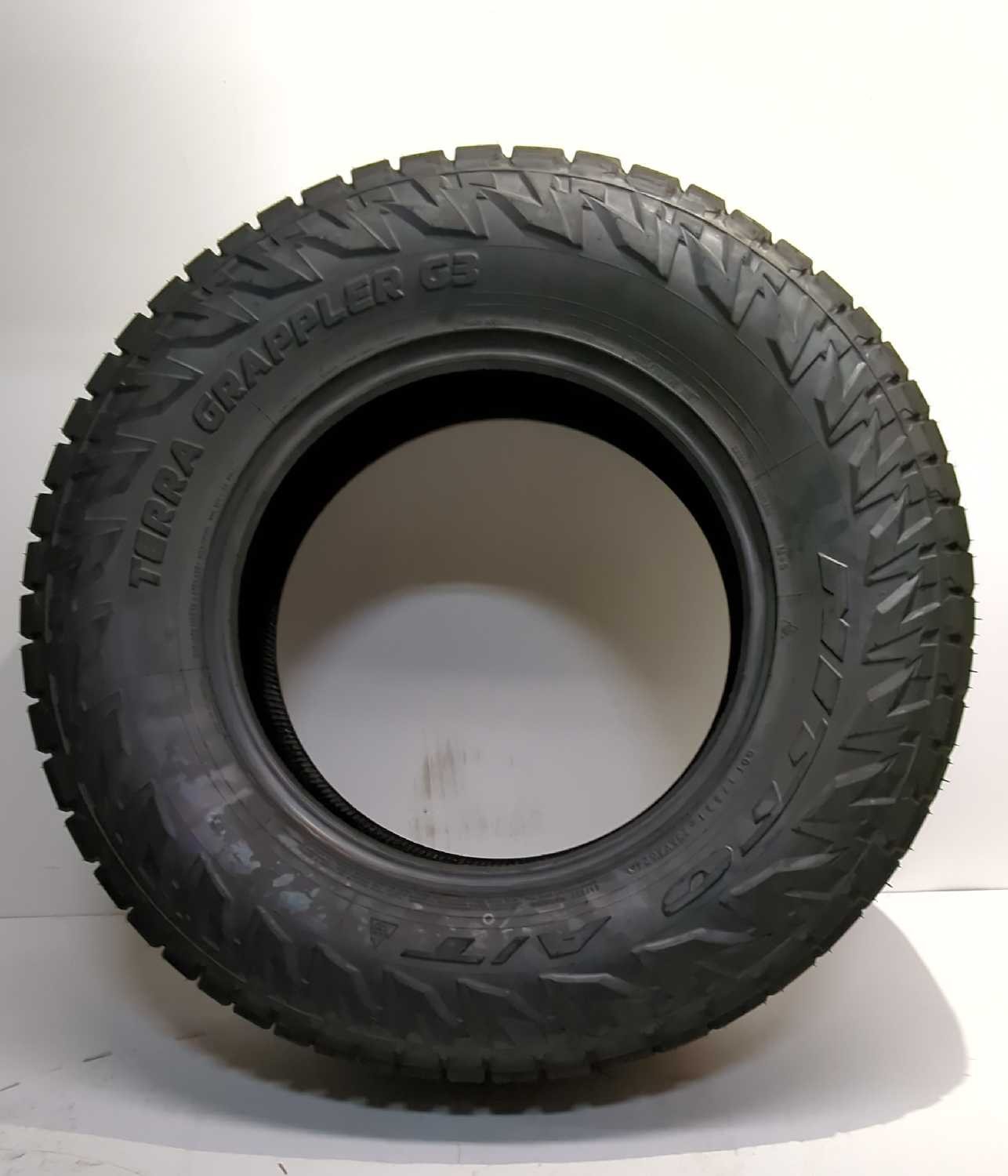 New Nitto Terra Grappler G3 265/70R18 116T Light Truck & SUV Tire 224220