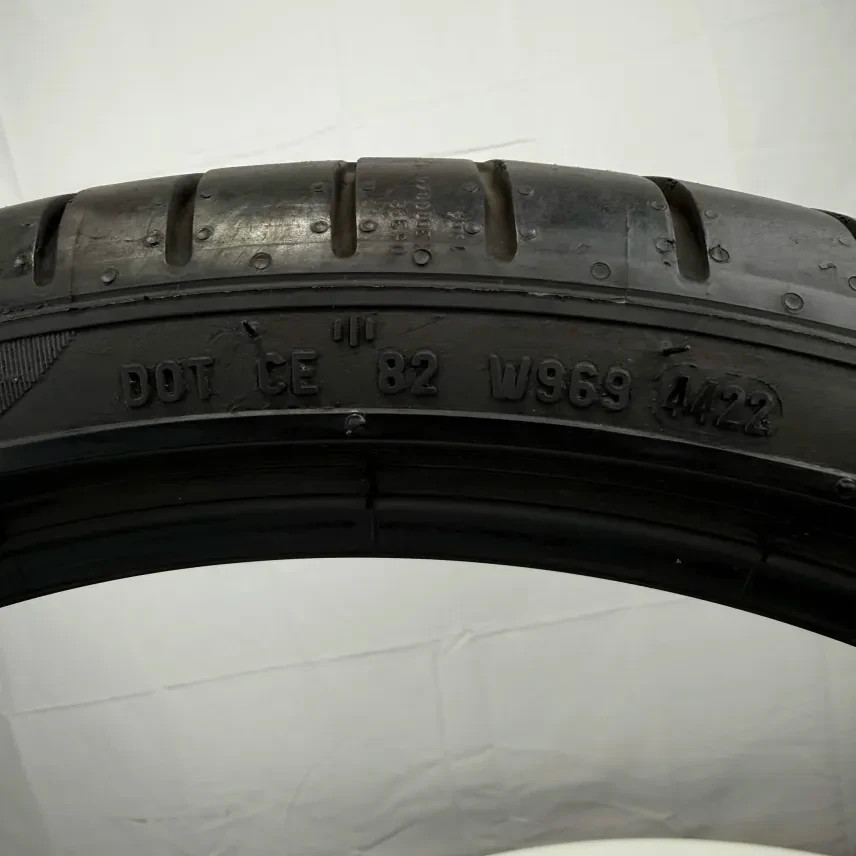 Used 275/30R20 Pirelli P Zero PZ4 MOE Run Flat 97Y 5.5/32 (DOT 22)
