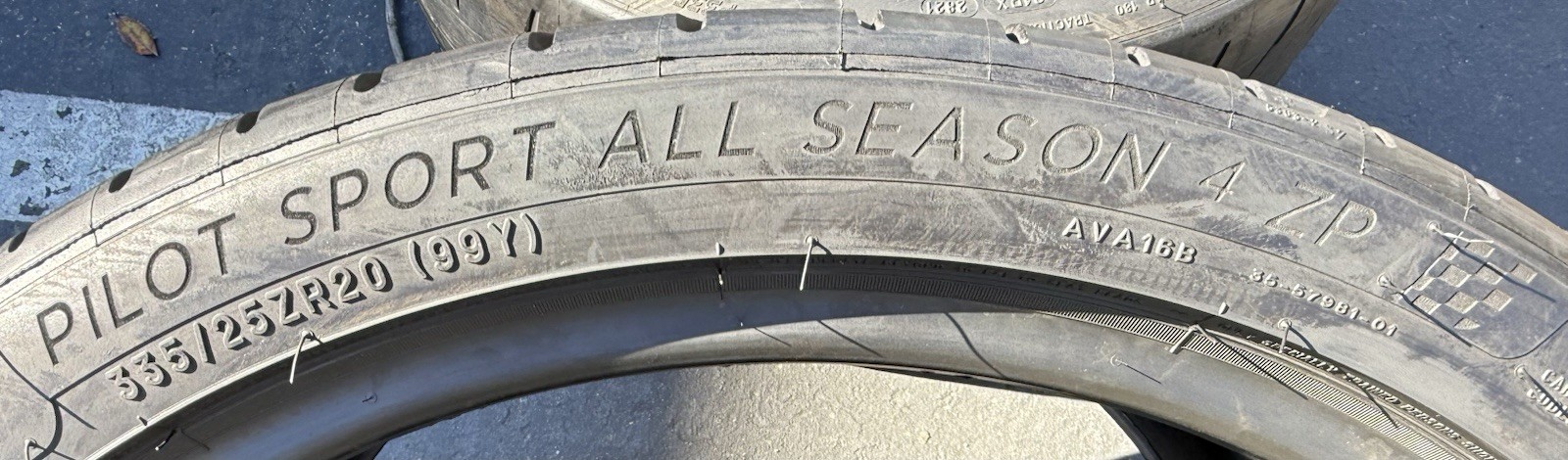 ONE BRAND NEW 335/25ZR20 99Y Michelin Pilot Sport All Season 4 ZP Run Flat Tire