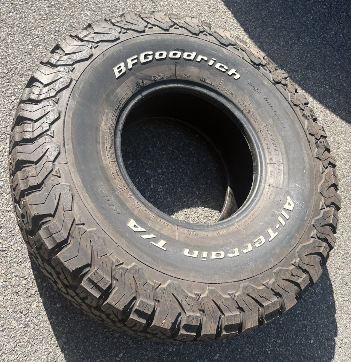 35×12.50R15LT BFG All-Terrain T/A White Letter Tire Very good used