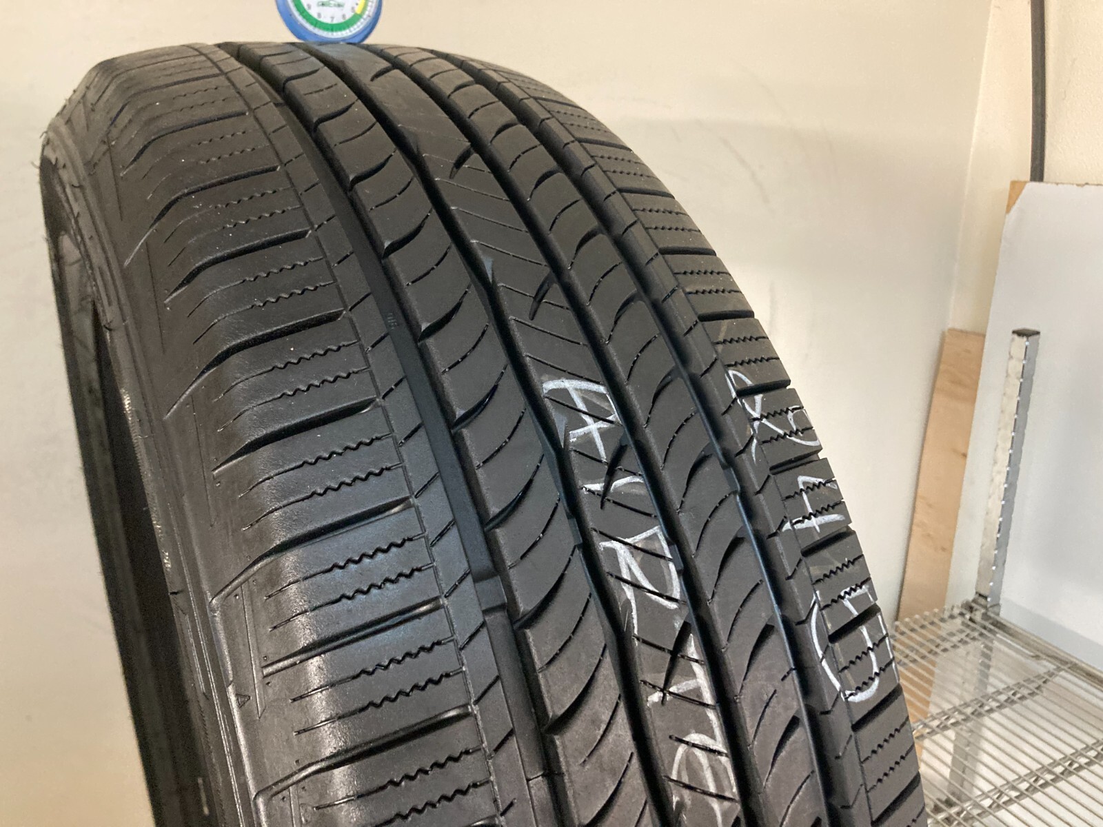 NO SHIPPING ONLY LOCAL PICK UP 1 Tire 245 60 18 Hercules Terra Trac HDT