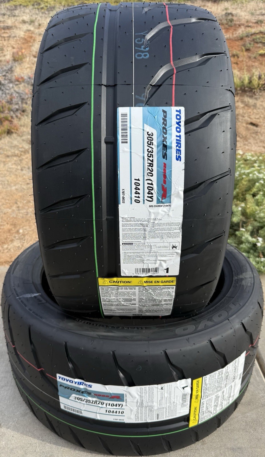 TWO BRAND NEW 305/35ZR20 (104Y) Toyo R888R Streetable Track & Competition Tires