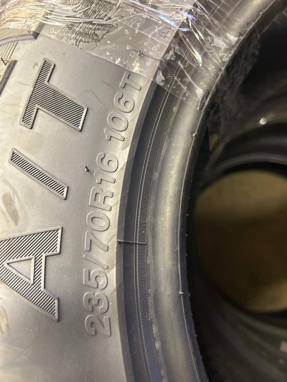ATLANDER ROVERCLAW A/T OWL P 235 70 16 106T SL ALL TERRAIN TIRE ATL1100