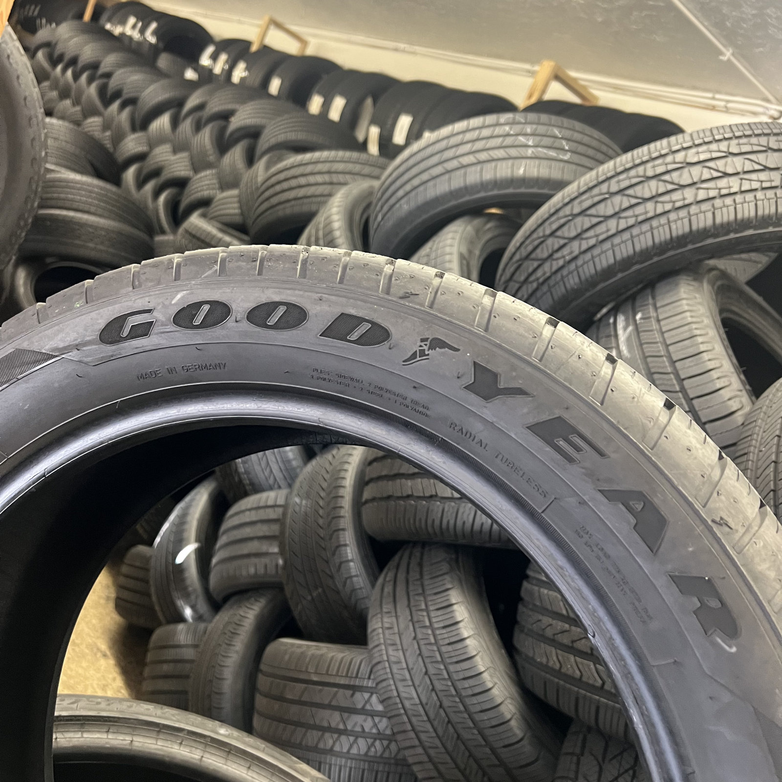 1 Tire LikeNEW Goodyear Eagle Sport AO 235/50/19 235/50R19 99H 9/32 No Patch