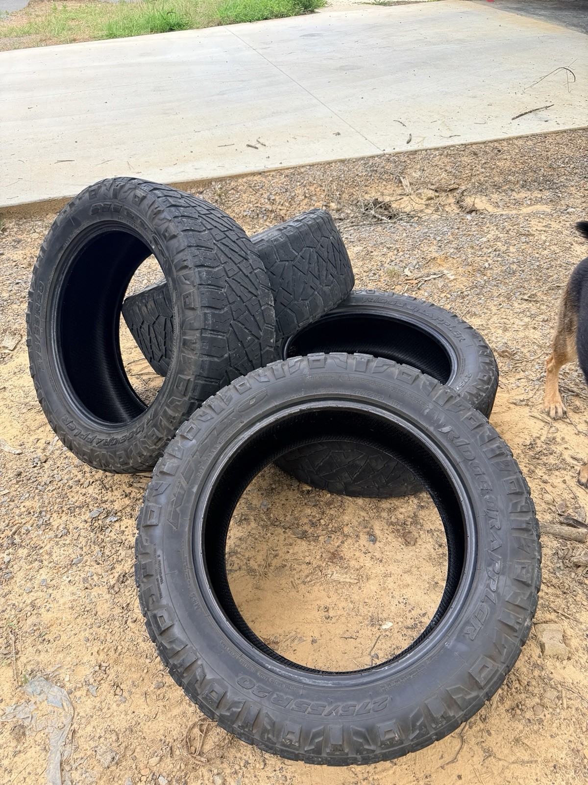 P275/55R20 Nitto Ridge Grappler Dot 0925 11/32 Tread Depth