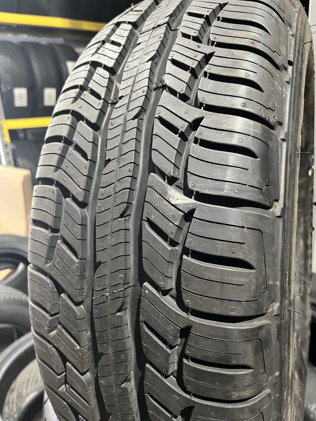 1 New BFGoodrich Advantage T/A Sport LT 265/70R17 115T DOT.5023 11.5/32 New