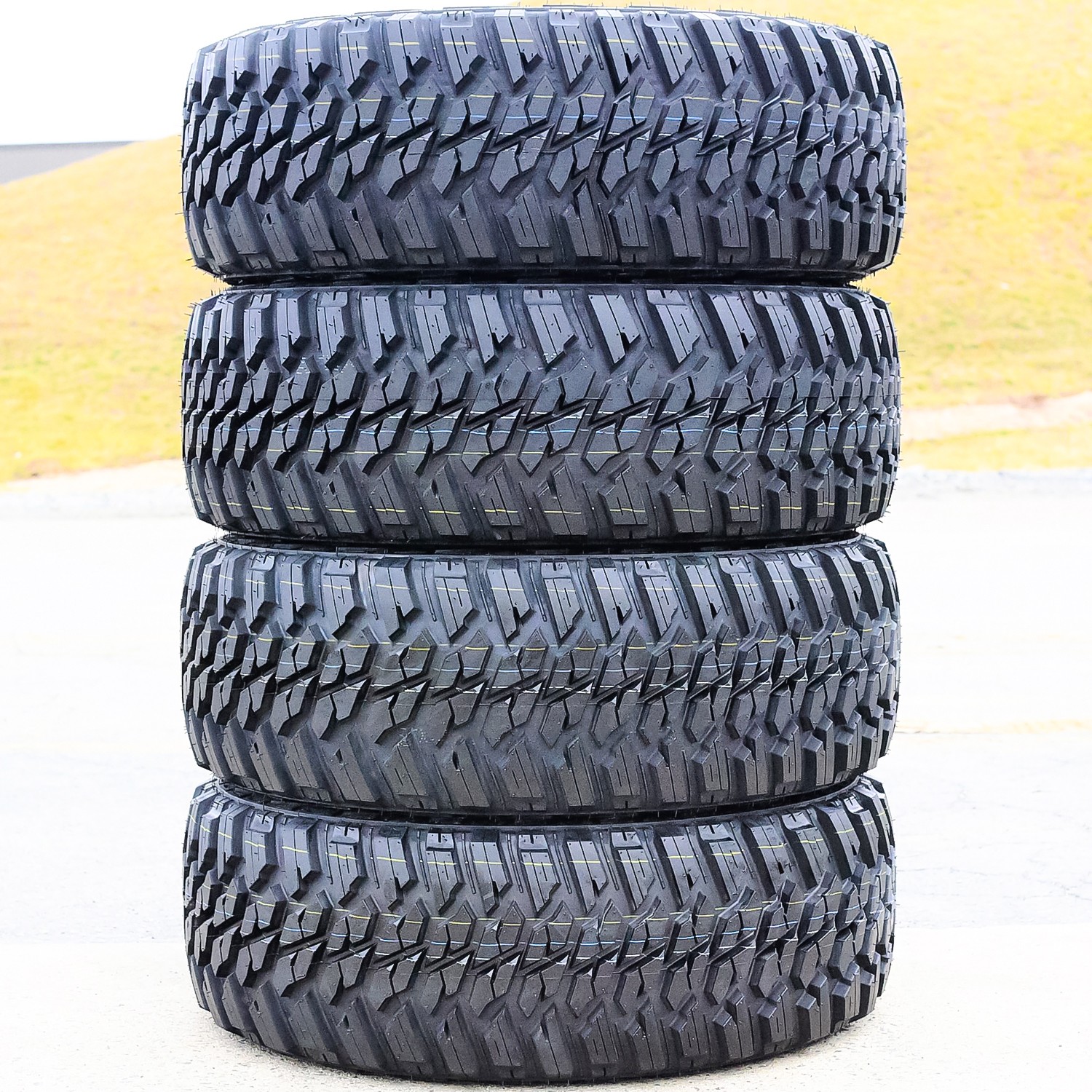 Tire Kanati Mud Hog M/T LT 31X10.50R15 Load C 6 Ply MT Mud