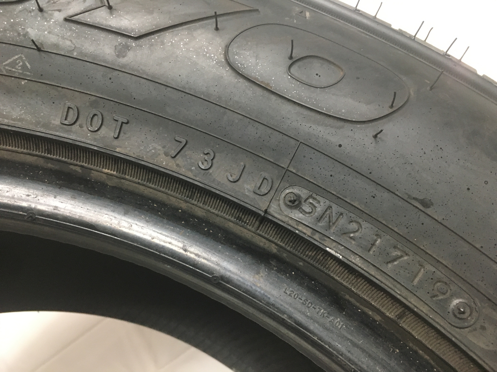 [1] Toyo Open Country H/T II P285/50R20 285 50 20 Tire 9.5-10.25/32