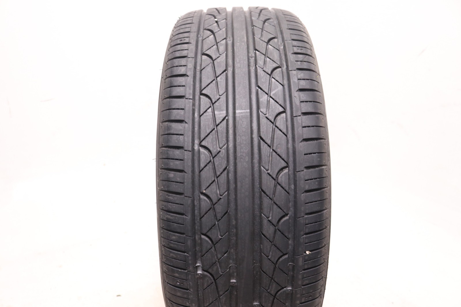 Set of 4 Used 215/45R18 Hankook Ventus V2 concept2 – 93V – 8/32 No Repairs