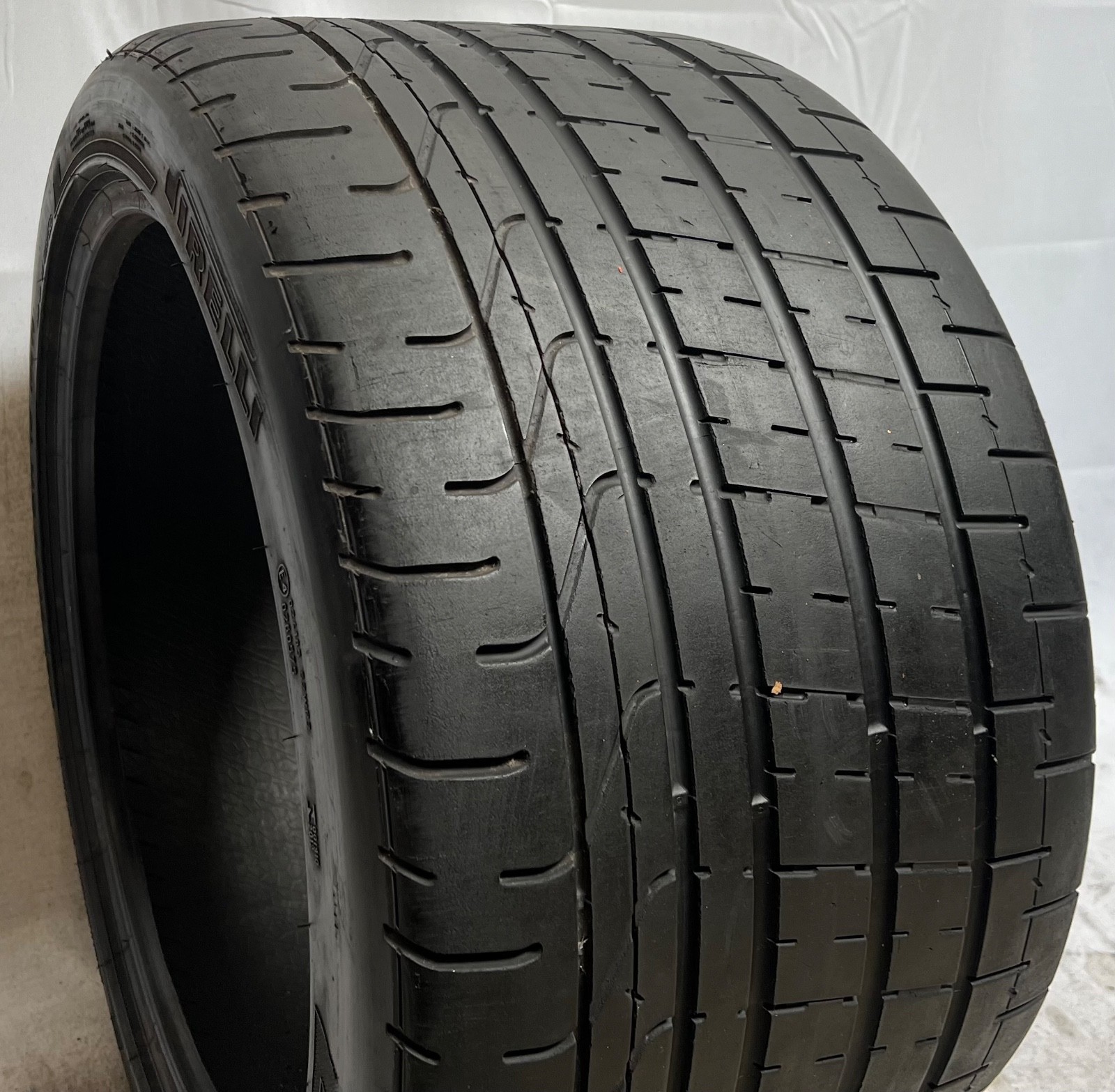 1 – NO REPAIR P355/30ZR19 LL (99Y) Pirelli P Zero Corsa Asimmetrico 2 – 4163