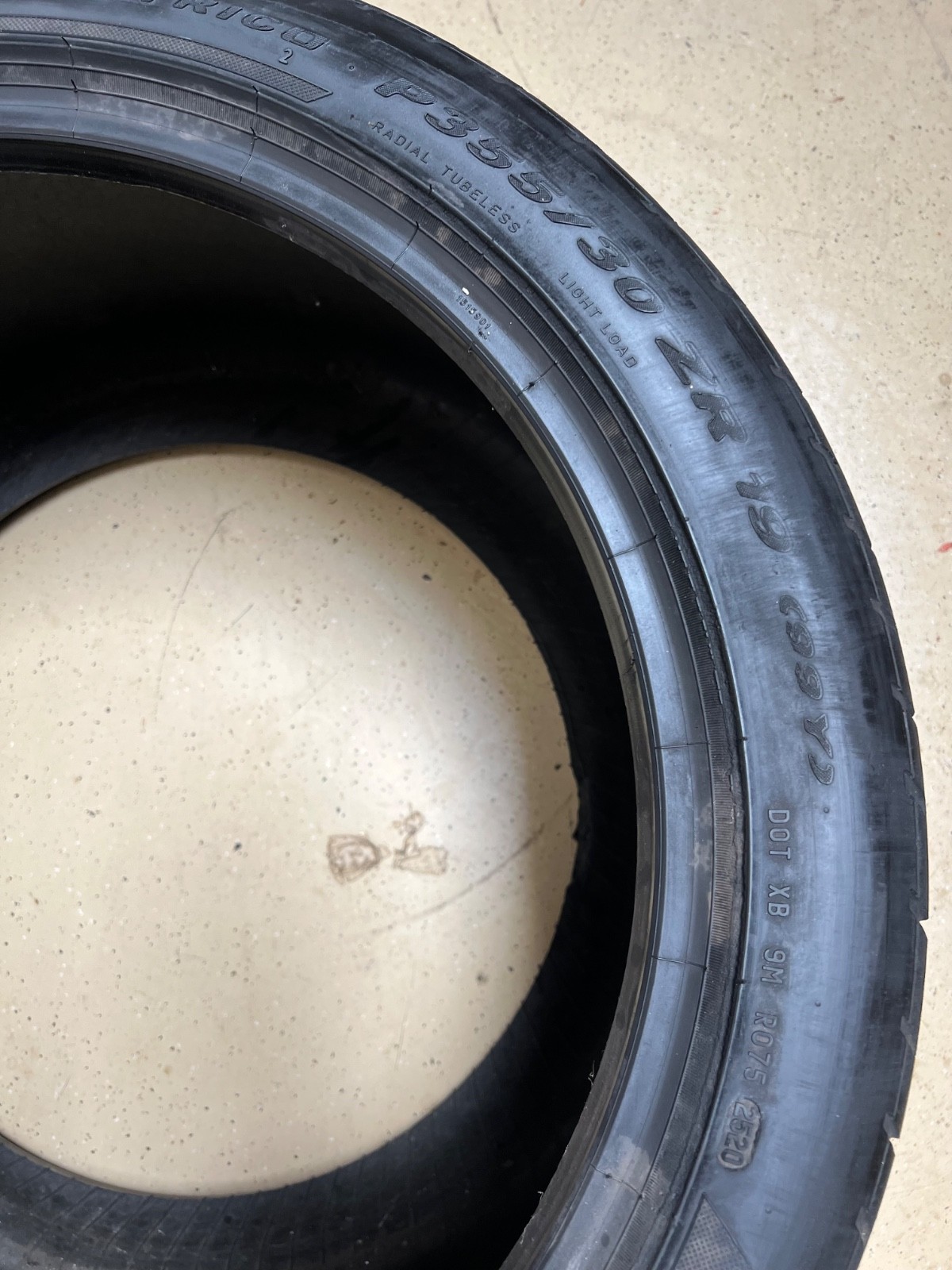 1 – NO REPAIR P355/30ZR19 LL (99Y) Pirelli P Zero Corsa Asimmetrico 2 – 4163