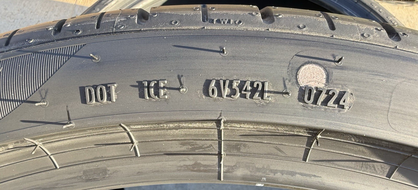 TWO BRAND NEW HL275/35R23 275/35R23 108Y Pirelli P Zero PZ4 BMW XM / X7 Tires