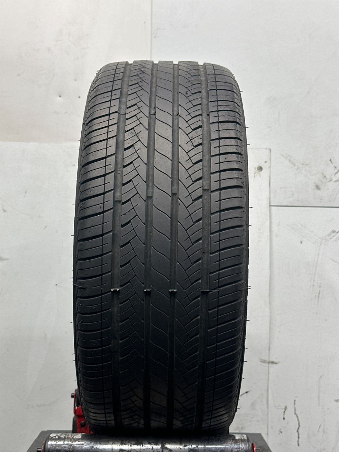1 Used West Lake SA-07 P225/40R18 2254018 225/40/18 92 W – 9/32