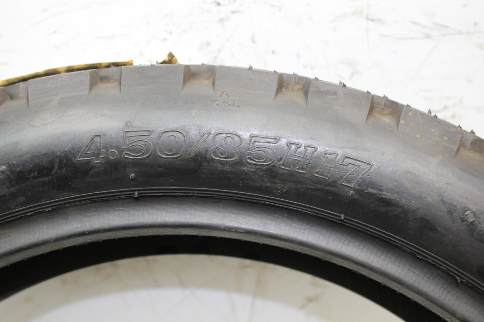CHENG SHINO REAR TIRE TUBE TYPE 4.50/85H -17 (NTR17-07)
