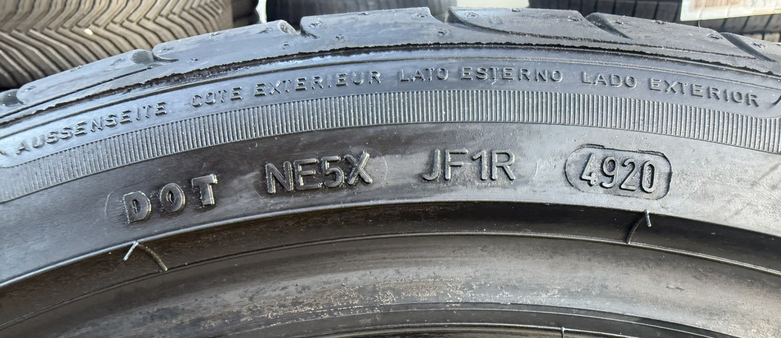 ONE NEW 245/40R20 99Y Goodyear Eagle F1 Asymmetric 2 MOE RunOnFlat ROF Run Flat