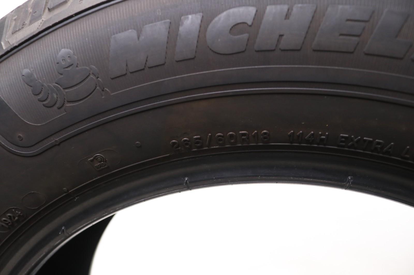 Set of 2 Used 265/60R18 Michelin X LT A/S 2 – 114H – 10-10.5/32
