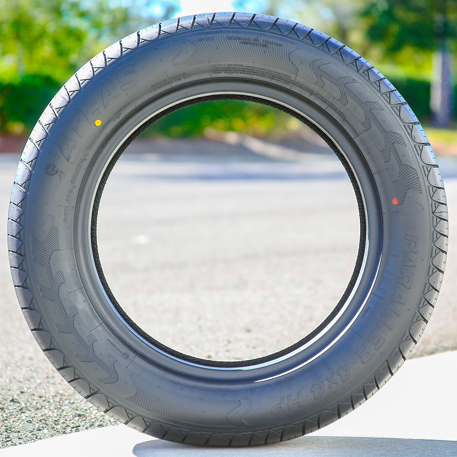4 Tires Atlas Paraller 4×4 HP 235/65R18 106H A/S Performance