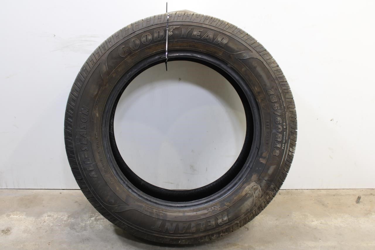 Tire Goodyear Reliant All-season 235/60R18 103V R63133