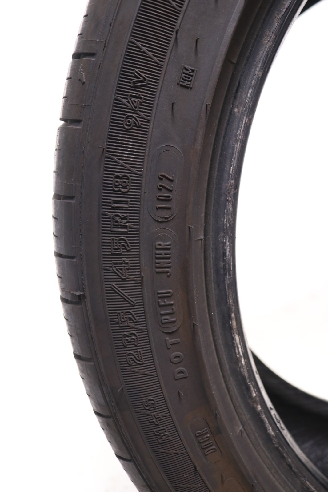 Set of 4 Used 235/45R18 Goodyear Eagle LS-2 – 94V – 8-9/32