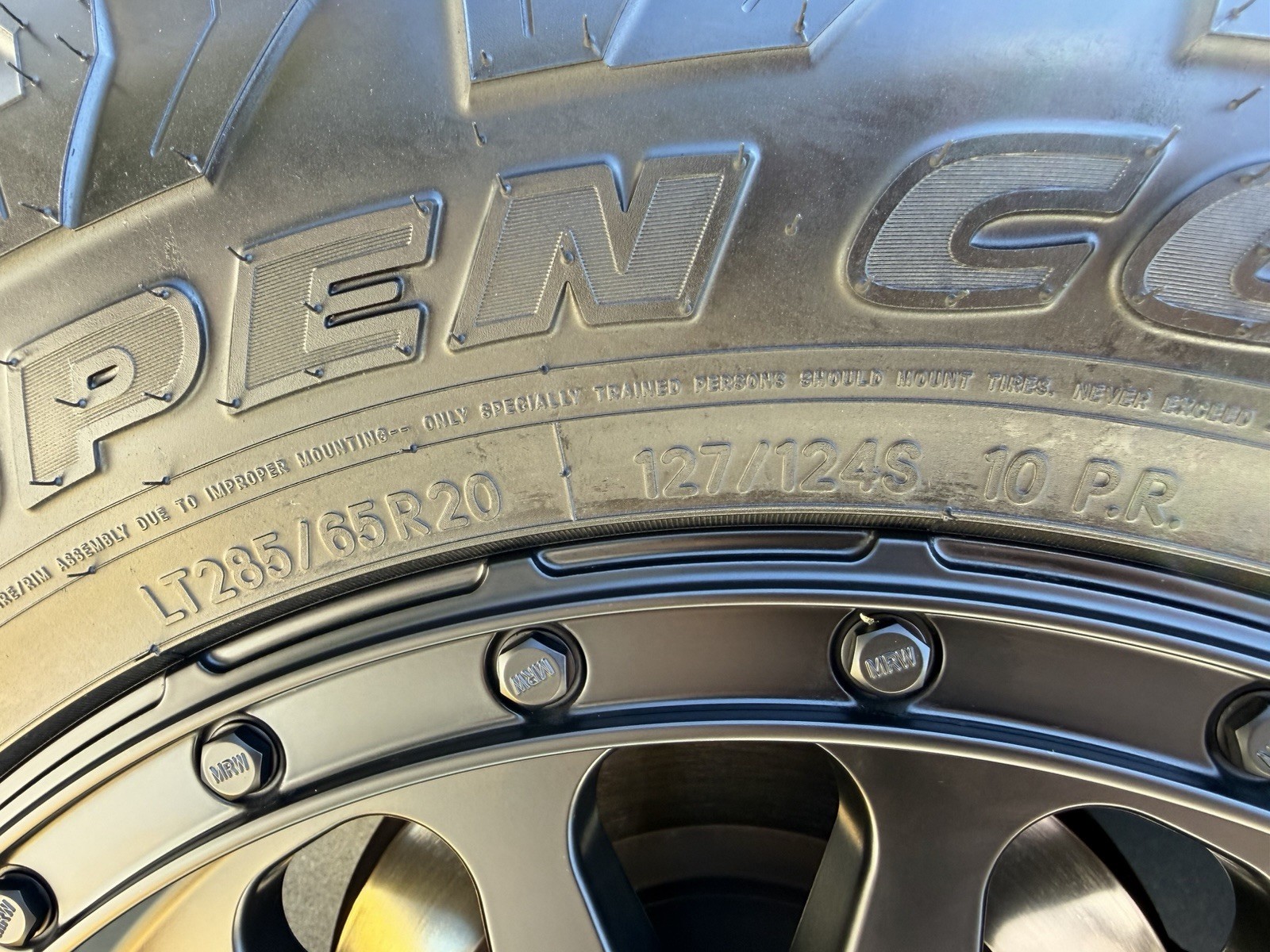 Toyo Open Country AT 3 ‼️JUST TIRES x4‼️ only 5k miles on them… PICK UP ONLY.