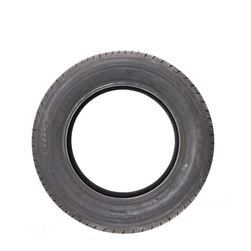 Driven Once 215/65R17 Toyo Eclipse 98T – 11/32