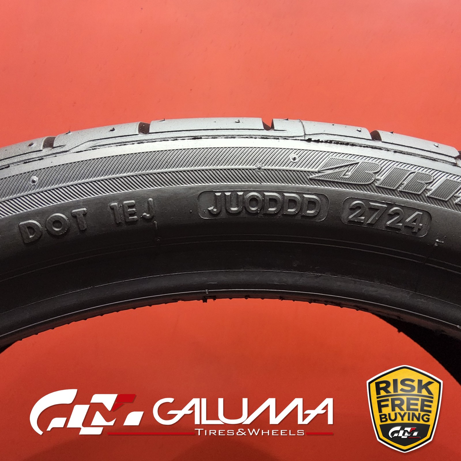 1 Tire LikeNEW Bridgestone Potenza RE050A RFT RunFlat 275/30R20 No Repairs 95699