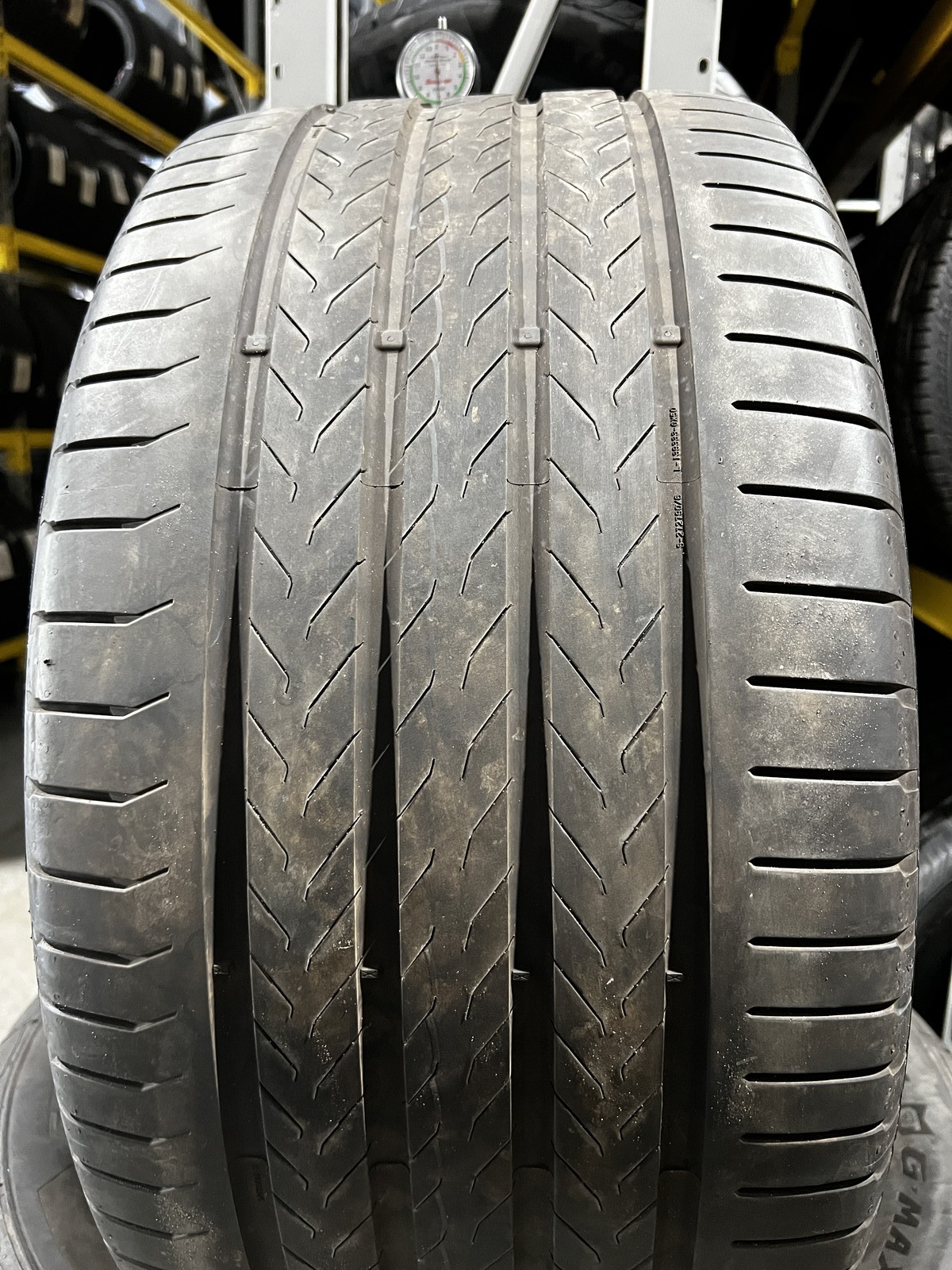 1 Continental EcoContact 6Q MO ContiSilent 325/40R22 114Y DOT.1625 7/32 NO Patch
