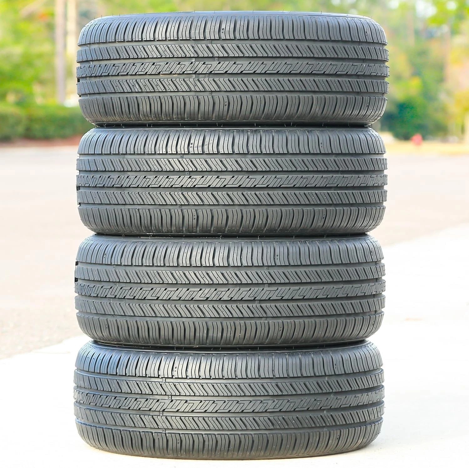 Kinergy ST H735 215/55R16 97H XL – Durable All-Season Radial Tire