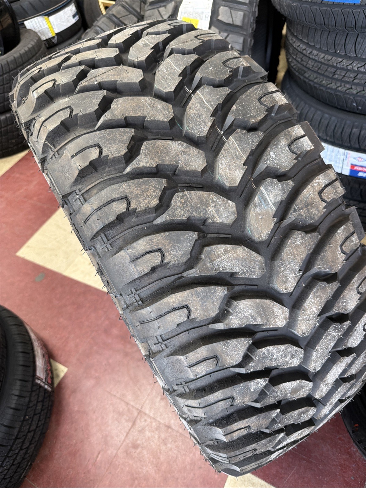 37X13.50R24 comforser brand new RBP 37x1350R24 tire