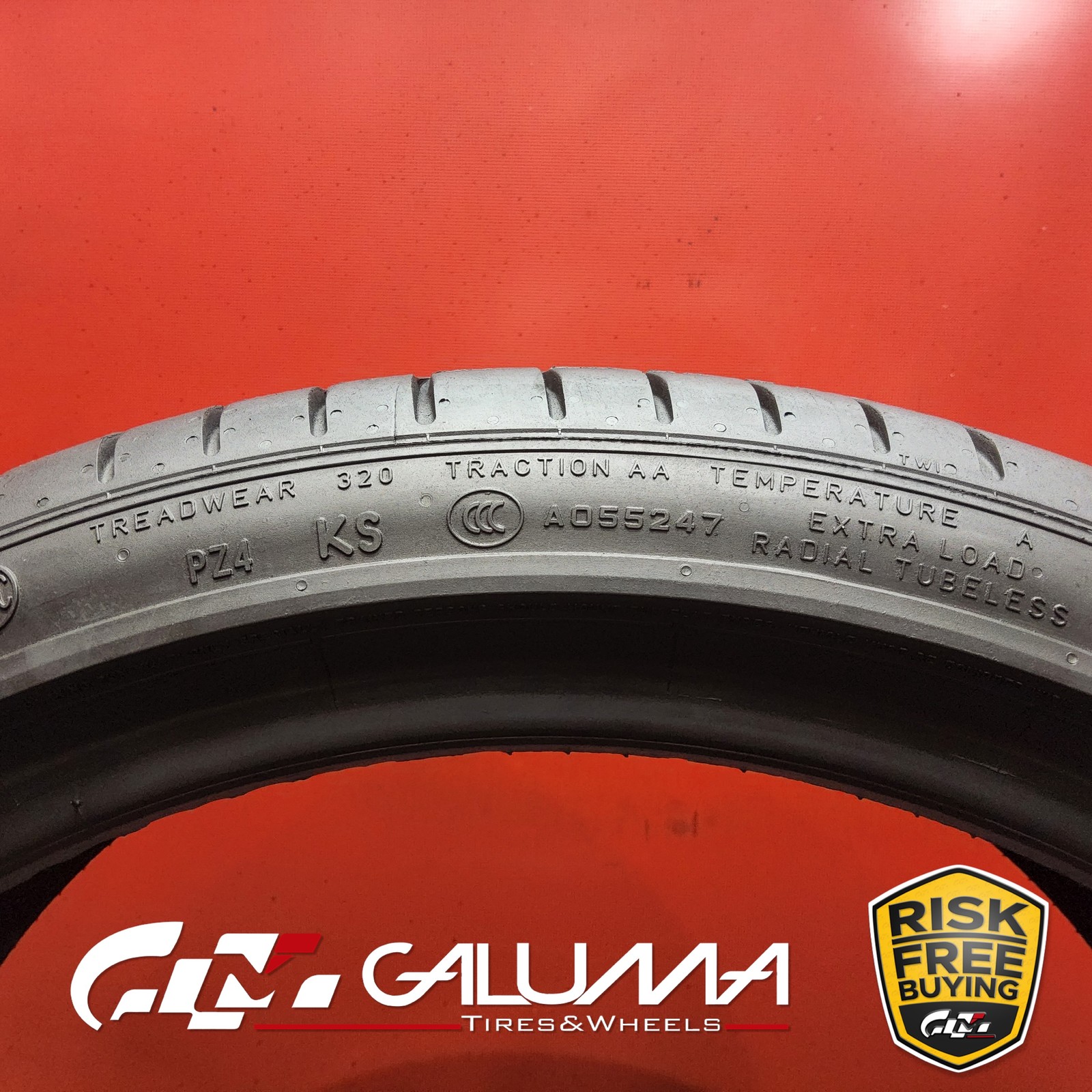 1 Tire Pirelli P-Zero (PZ4) RunFlat (★) XL 225/40R19 225/40/19 93Y #95435