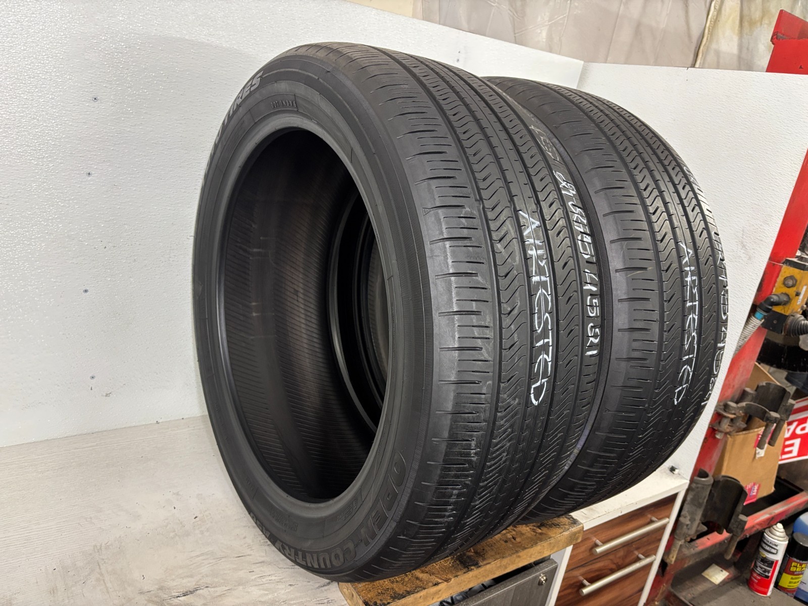 NO SHIPPING ONLY LOCAL PICK UP 2 Tires 275 45 21 Toyo Open Country A50