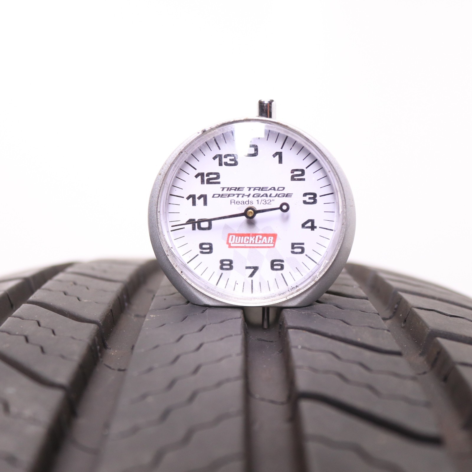 Set of 4 Used 235/60R18 Michelin Defender 2 – 107H – 9-10/32