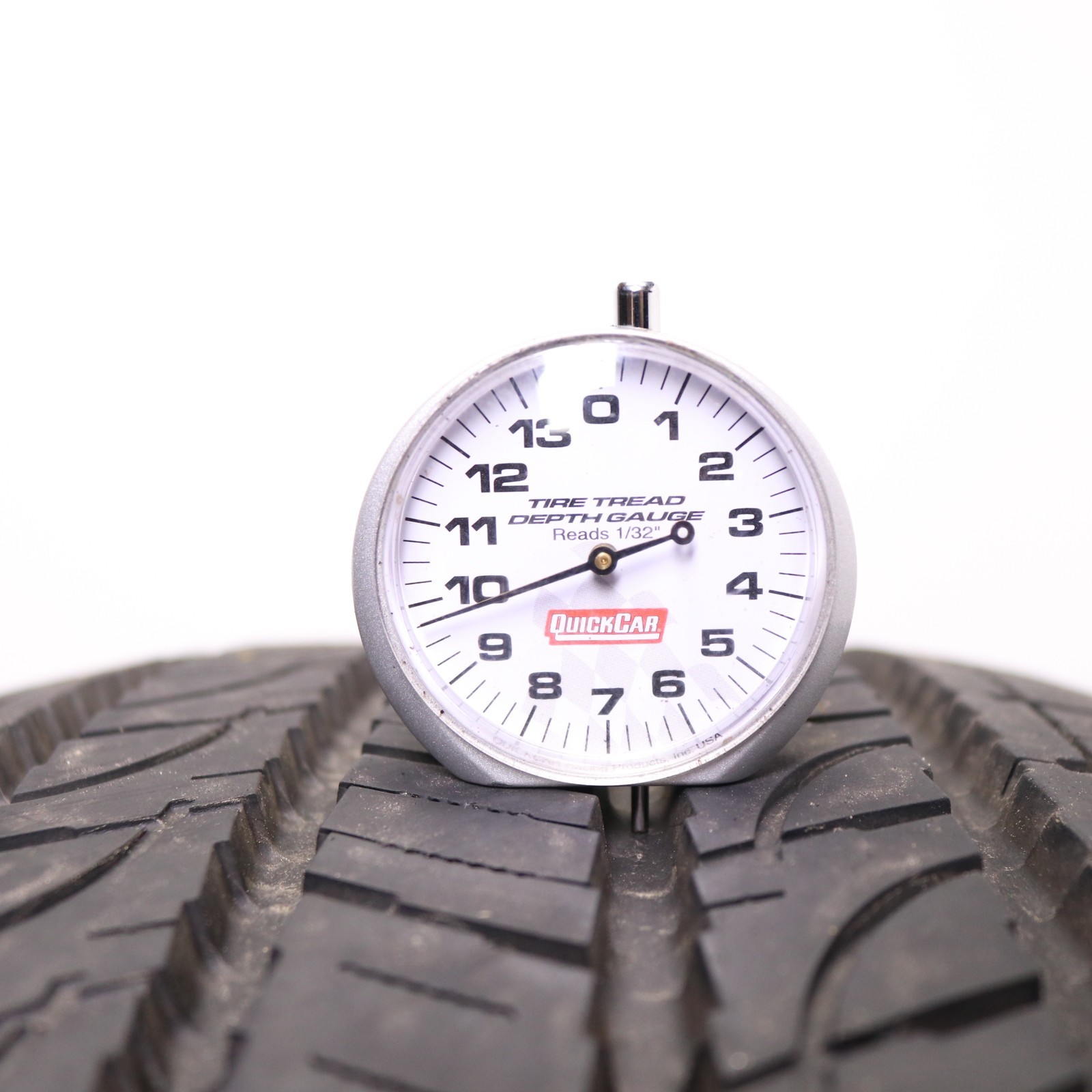 Set of 2 Used 255/60R18 Yokohama Geolandar H/T G056 – 112V – 9-10/32 No Repairs