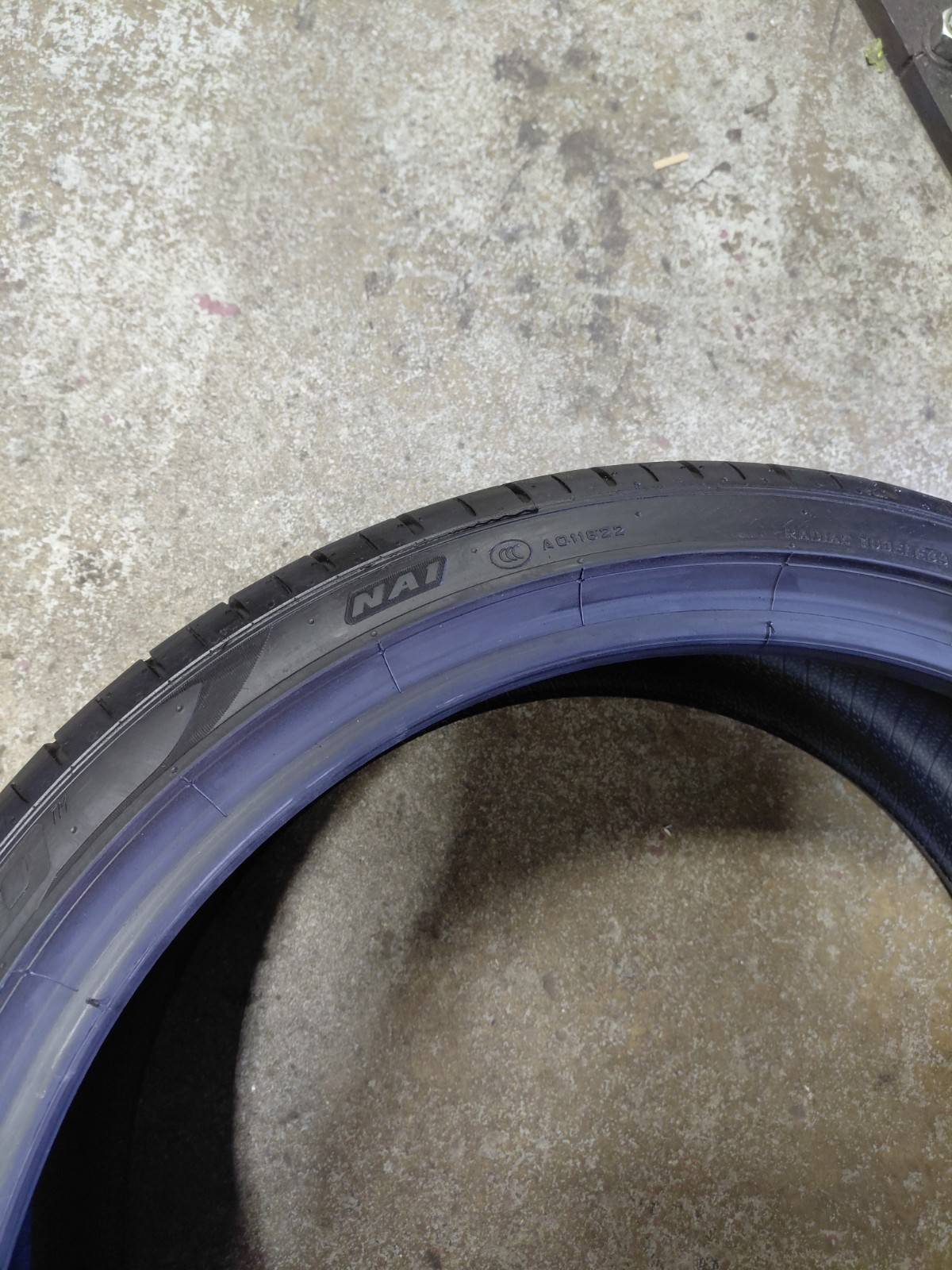 245/35ZR20 (91Y) PIRELLI P ZERO NA1 SINGLE USED TIRE