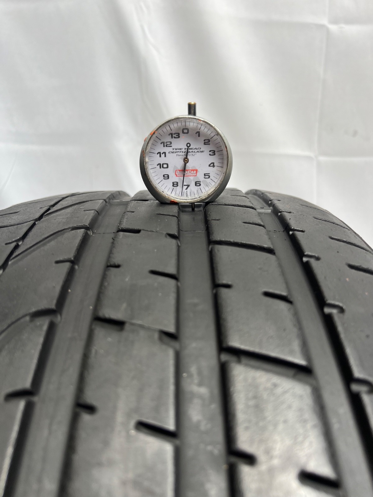 1 – NO REPAIRS 255/30ZR20 XL (92Y) Pirelli P Zero (L) Lamborghini OEM – 7036