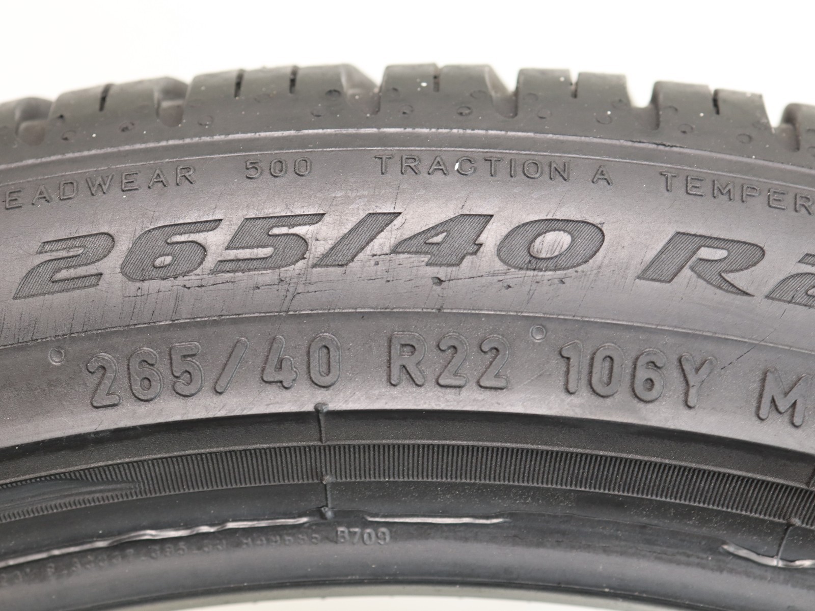 265/40R22 Pirelli Scorpion Zero JLR 106Y 7.5/32 DOT 4822 1J155