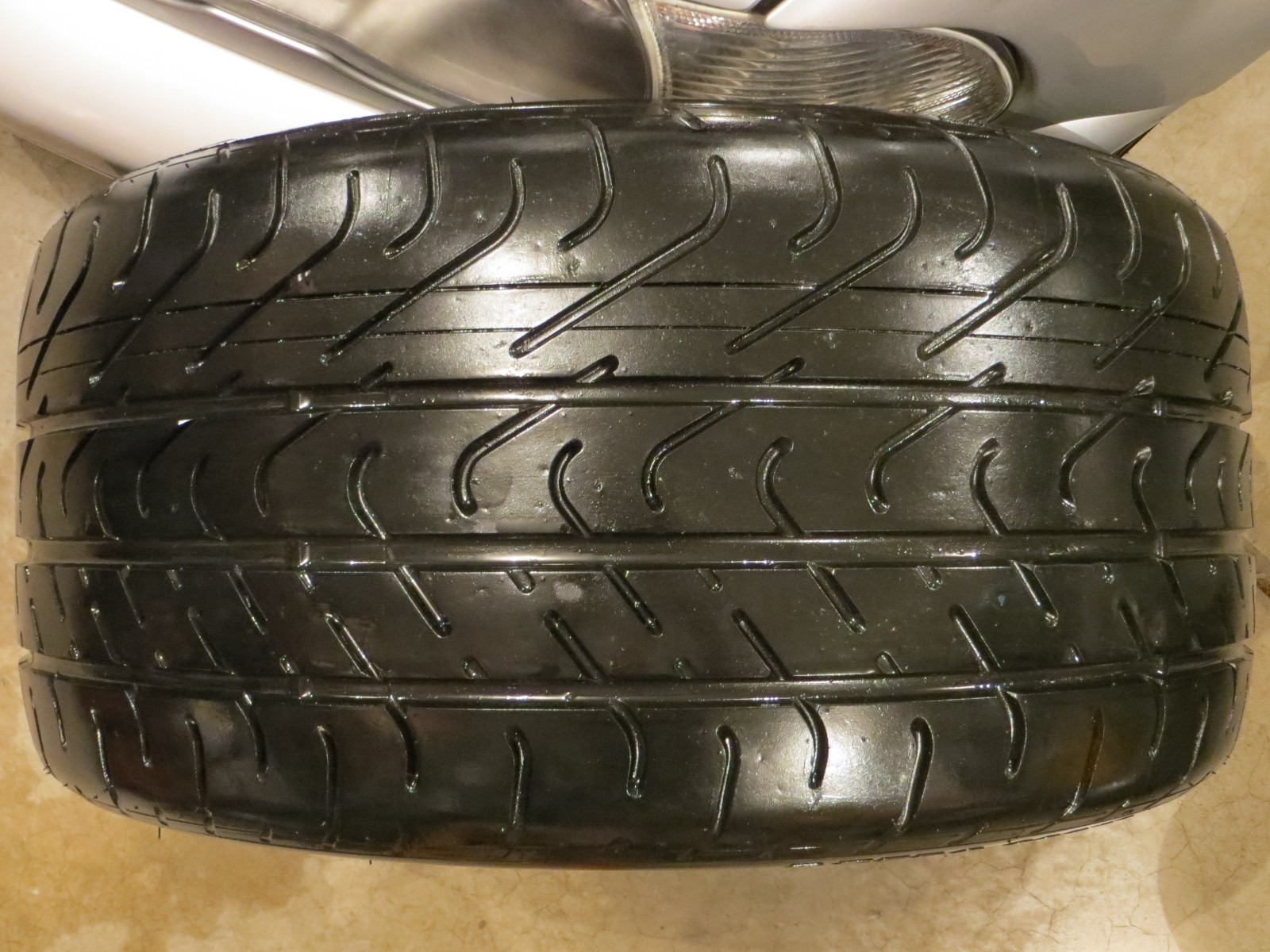ALMOST NEW 1 ONE PIRELLI CORSA PZERO K1 285/35/ZR19 99Y 285 35 19 RIGHT 1429
