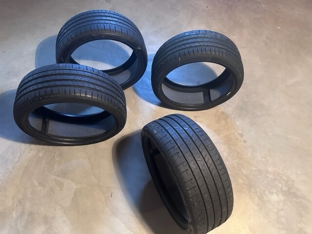 Pirelli P Zero, Noise reducing, Summer Tire, High Performance.,Like New