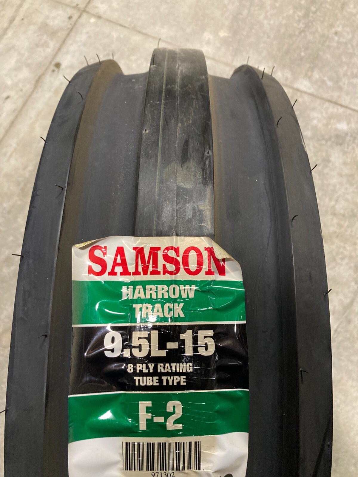 New Tire Samson 9.5 L 15 Farm Tractor Front F-2 3 rib 8 ply TT 9.5L-15 9.5L15