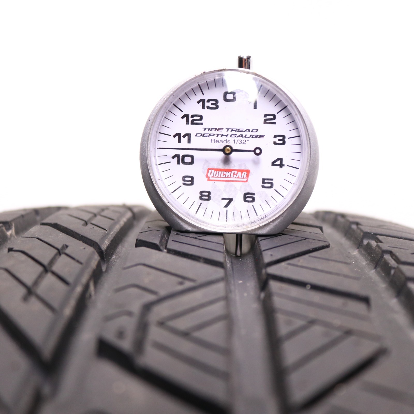 Set of 2 Take Off 245/45ZR19 Road Hugger GTZ – 102W – 9.5-10.5/32 No Repairs