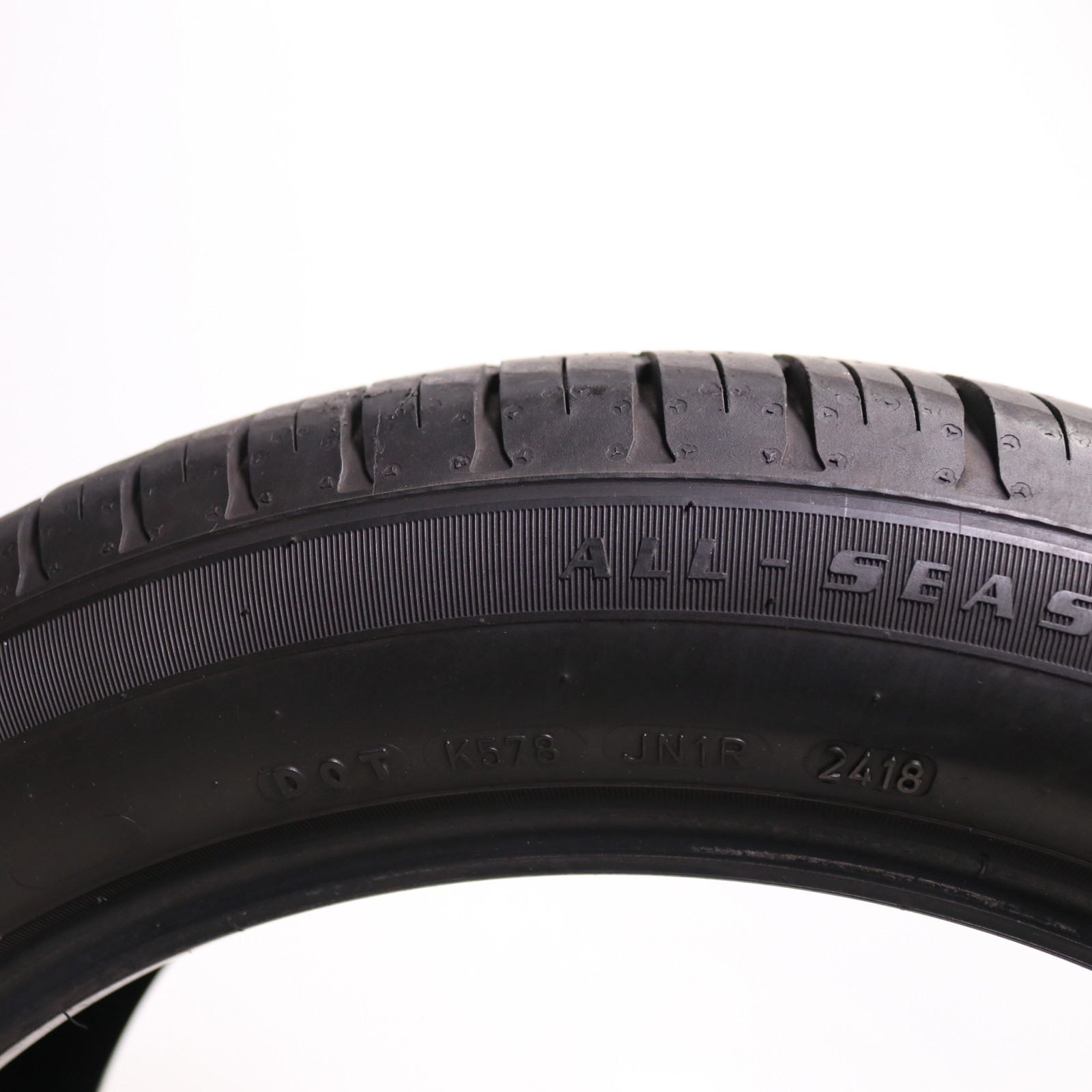 Set of 2 Used 225/50R18 Goodyear Eagle Sport Run Flat – 95V – 7-8/32