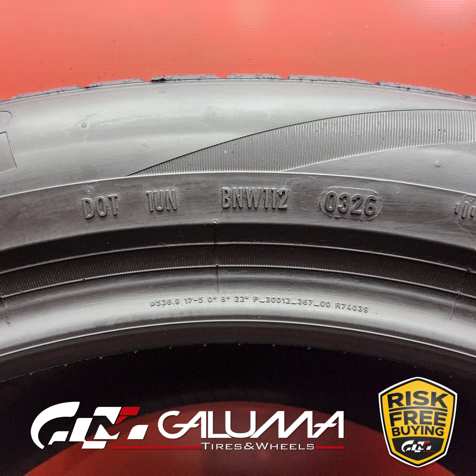 Set of 2 Tires LikeNEW Pirelli Scorpion Zero All season MO 315/40R21 111H #95452